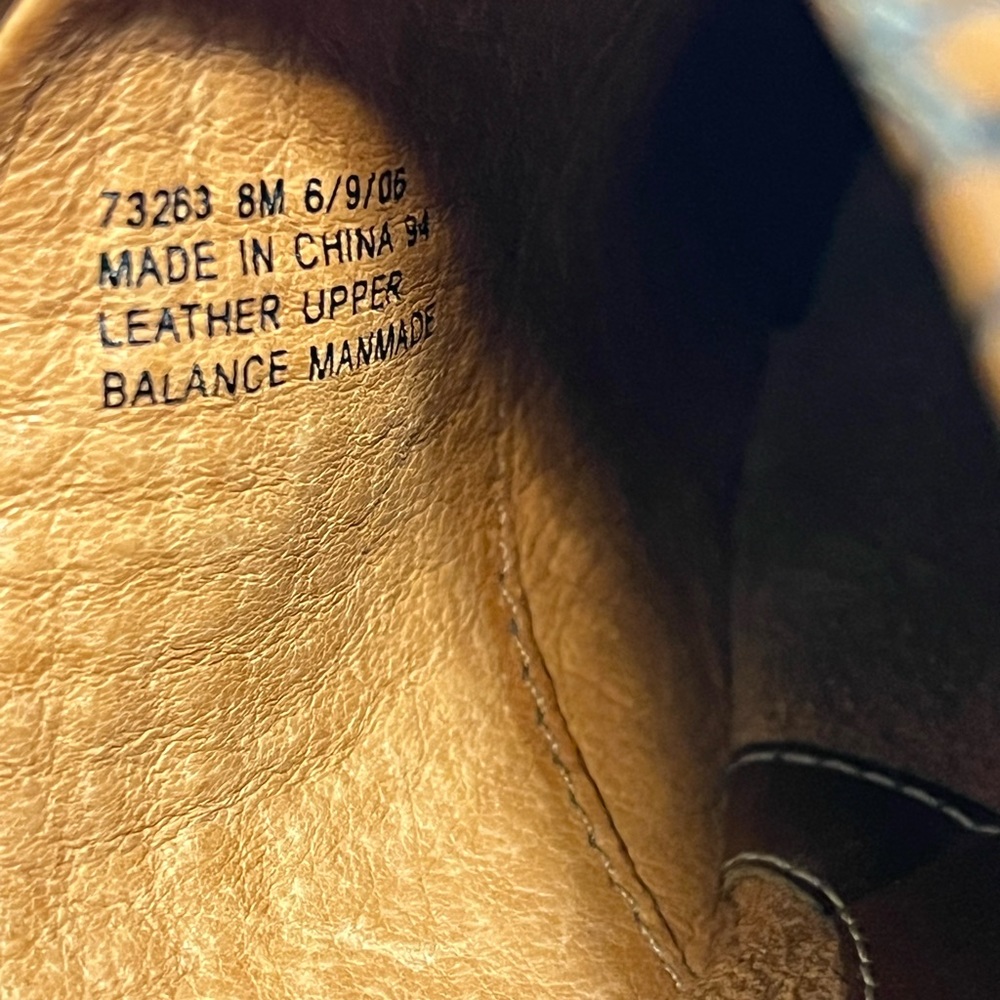 Clarks Artisan Collection Beige Leather Mule Slip-on Heel Shoe Women Size 8M - Picture 16 of 16